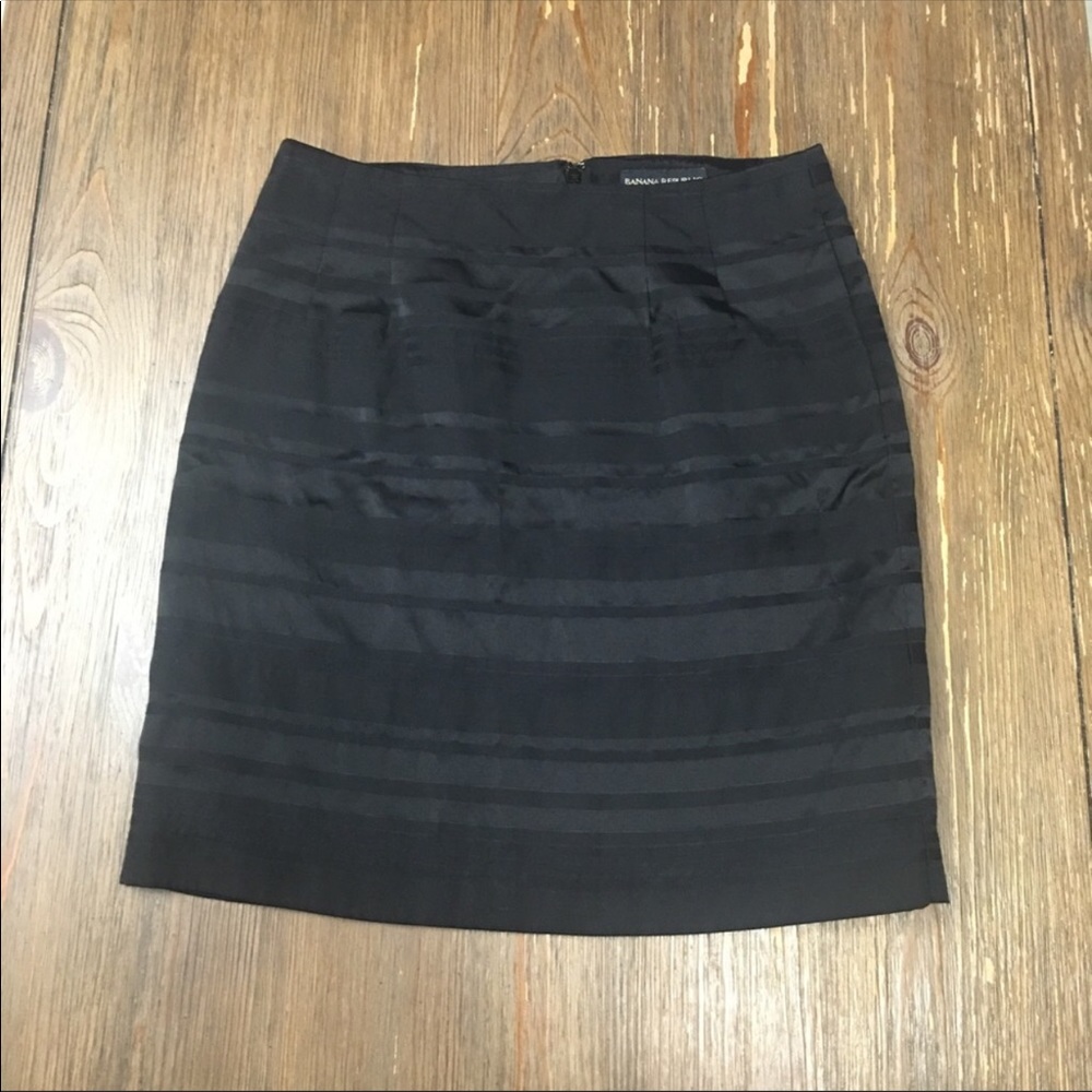 Banana Republic Cotton Blend Black Stripe Skirt 4